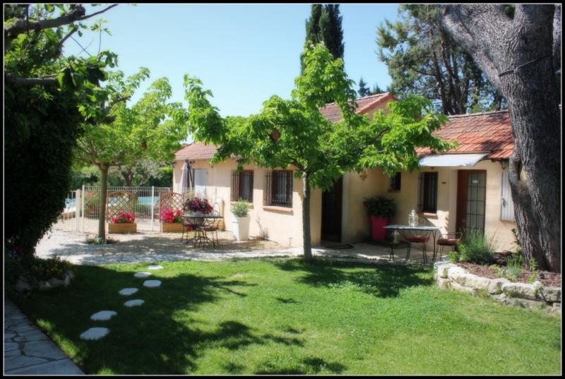 A L'Oree Du Pin Aix-en-Provence Exteriör bild